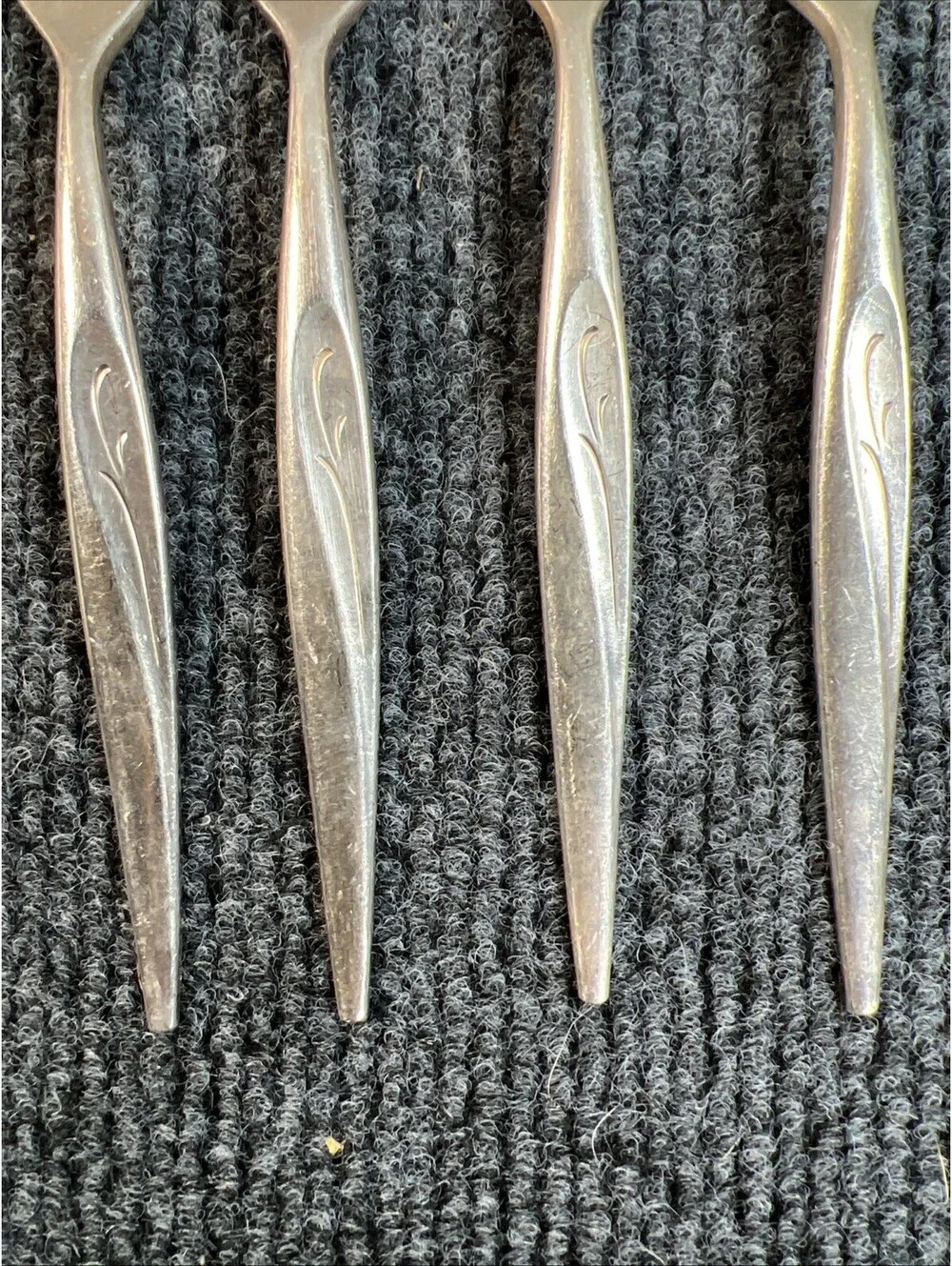 Oneida Community stainless flatware Mixed Set of 6 Forks